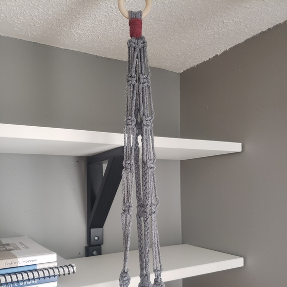 Macrame Plant Hanger - Picture 2 of 4